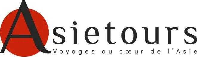 Asietours Voyages Au Coeur De L'asie est une marque déposée par VERSAILLES VOYAGES (Directours)