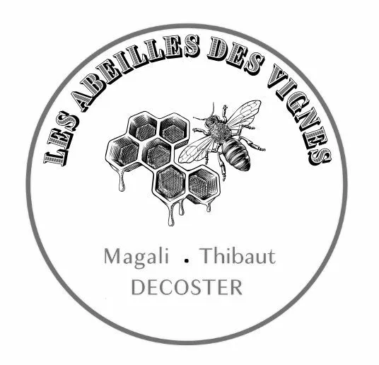 Les Abeilles Des Vignes Magali . Thibaut Decoster est une marque déposée par MAGALI & THIBAUT DECOSTER (M T D)