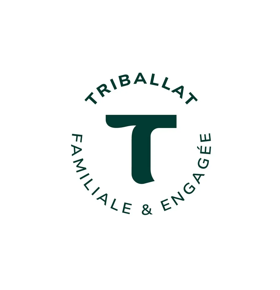 T Triballat Familiale & Engagee est une marque déposée par LAITERIES H. TRIBALLAT (L.H.T.)