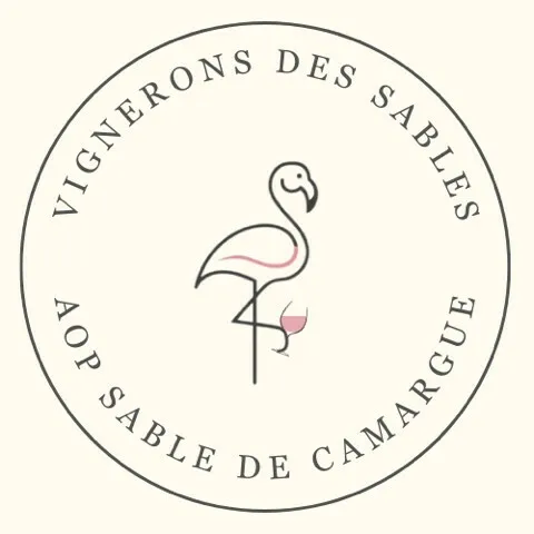 Vignerons Des Sables Aop Sable De Camargue est une marque déposée par COOP DES VIGNERONS DES SABLES