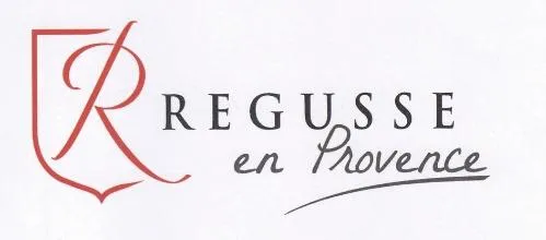 R Regusse En Provence est une marque déposée par CAVE ET VIGNOBLES DE REGUSSE