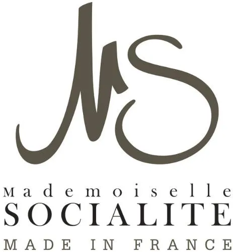 Ms Mademoiselle Socialite Made In France est une marque déposée par M.A.P.E.