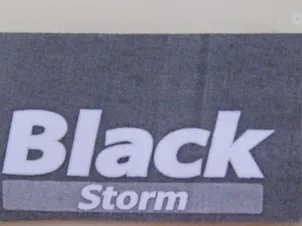 Black Storm est une marque déposée par BATTERIES RM // INTACT