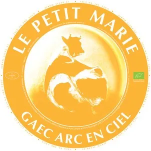 Le Petit Marie Gaec Arc En Ciel est une marque déposée par GROUPEMENT AGRICOLE D EXPLOITATION EN COMMUN ARC EN CIEL (GAEC)