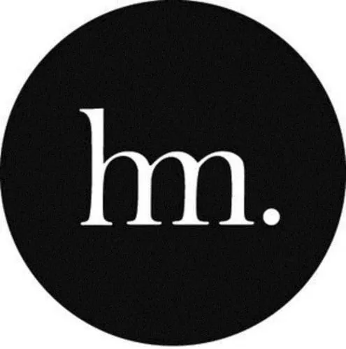Hm. est une marque déposée par DANCECODE