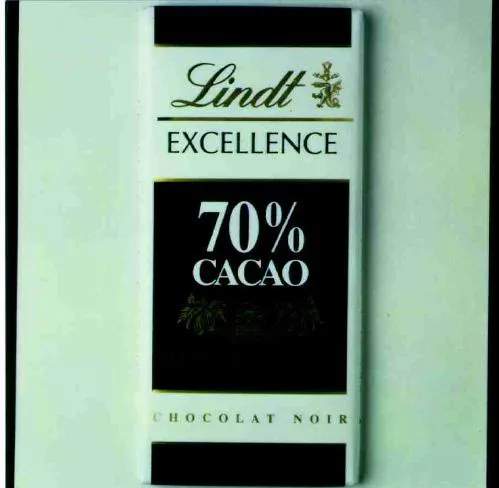 Lindt Excellence Degustation Chocolat Noir est une marque déposée par LINDT ET SPRUNGLI
