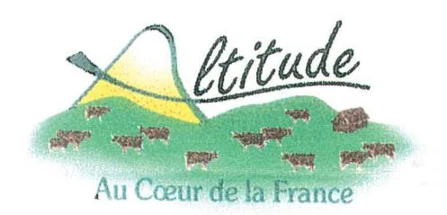 Altitude Au Coeur De La France est une marque déposée par COVIAL (valtitude)