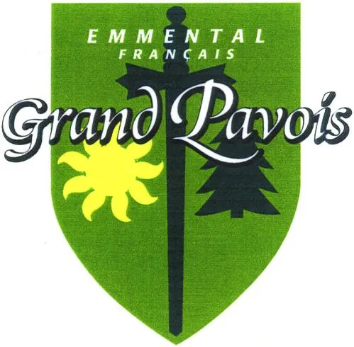 Emmental Français Grand Pavois est une marque déposée par MONTS & TERROIRS