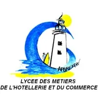 Voici le logo de la marque LYCEE PROFESSIONNEL LOUIS DARMANTE - LYCEE DES METIERS DE L'HOTELLERIE ET DU COMMERCE qui représente son identité graphique.