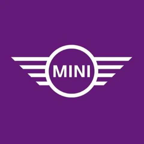 Voici le logo de la marque EDENAUTO PREMIUM BEZIERS qui représente son identité graphique.