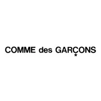 Voici le logo de la marque COMME DES GARCONS INTERNATIONAL qui représente son identité graphique.