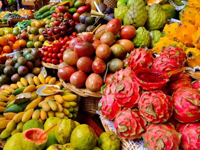 AUX FRUITS DU JOUR logo