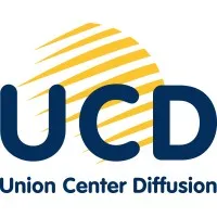 Voici le logo de la marque UNION CENTER DIFFUSION (UCD) qui représente son identité graphique.