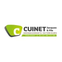 Voici le logo de la marque JACQUES CUINET ET FILS qui représente son identité graphique.