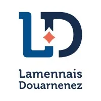 Voici le logo de la marque OGEC ST-BLAISE STE-ELISABETH (OGEC SBSE) qui représente son identité graphique.