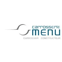 Voici le logo de la marque CARROSSERIE MENU qui représente son identité graphique.
