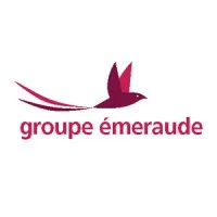 Voici le logo de la marque GROUPE EMERAUDE qui représente son identité graphique.