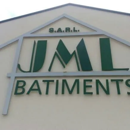 Voici le logo de la marque JML BATIMENT qui représente son identité graphique.