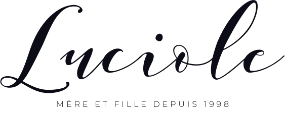 Voici le logo de la marque LUCIOLE qui représente son identité graphique.