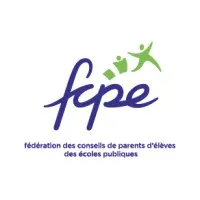 Voici le logo de la marque FEDERATION CONSEIL PARENTS ELEVES PUBLIC (FCPE) qui représente son identité graphique.