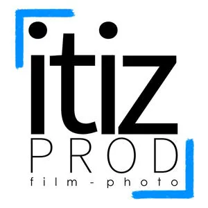 VARAZ ESTELLE (VOICES) logo