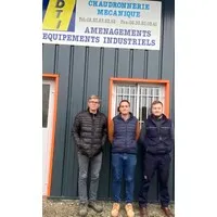 Voici le logo de la marque R.D.I qui représente son identité graphique.