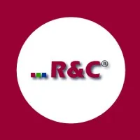 Voici le logo de la marque R & C  qui représente son identité graphique.