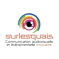 SUR LES QUAIS logo