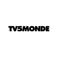AU CLAIR DE LUNE logo