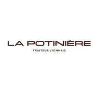 Voici le logo de la marque FGP GROUPE (La Potinière Traiteur) qui représente son identité graphique.