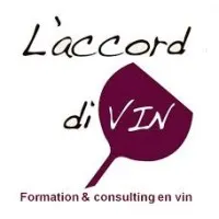 Voici le logo de la marque DELEBARRE VINS (L'ACCORD) qui représente son identité graphique.