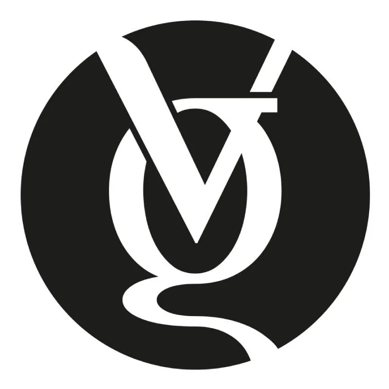 UNIVERSAL BEAUTY GROUP (vegetalement provence) logo