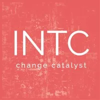 Voici le logo de la marque INTC (INTC) qui représente son identité graphique.