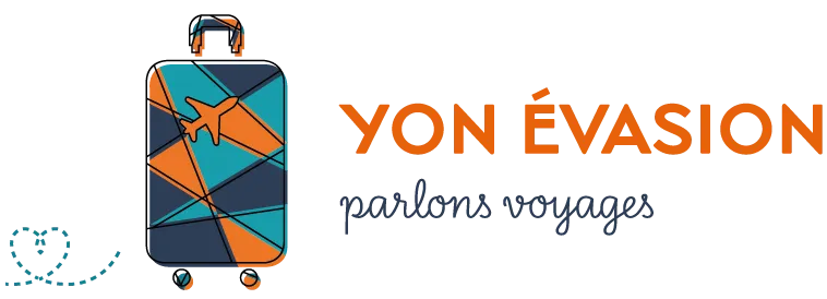 YON VOYAGES (YON EVASION) logo