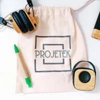 Voici le logo de la marque SARL PROJETEK (VERSION ECOLOGIQUE) qui représente son identité graphique.