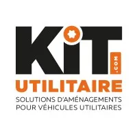 Voici le logo de la marque KITUTILITAIRE .COM (KITUTILITAIRE.COM) qui représente son identité graphique.