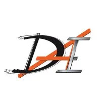 Voici le logo de la marque D.A.E. DEFI ALTITUDE ECHAFAUDAGE qui représente son identité graphique.