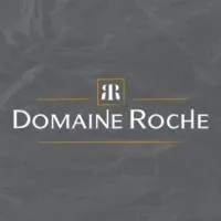 EARL ROMAIN ROCHE logo