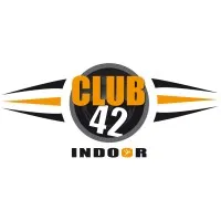 Voici le logo de la marque CLUB 42 INDOOR qui représente son identité graphique.