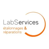 Voici le logo de la marque LAB SOLUTIONS qui représente son identité graphique.