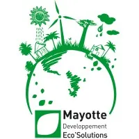 Voici le logo de la marque MAYOTTE DEVELOPPEMENT ECO SOLUTIONS (MDE) qui représente son identité graphique.