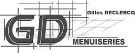 Voici le logo de la marque GD MENUISERIES qui représente son identité graphique.