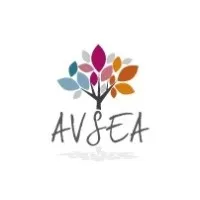 Voici le logo de la marque ASS VOSGIEN SAUVEGARDE ENFANCE ADOLESCEN (AVSEA) qui représente son identité graphique.