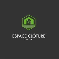 Voici le logo de la marque ESPACE CLOTURE CENTRE qui représente son identité graphique.