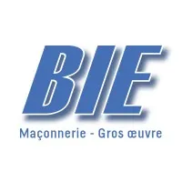 Voici le logo de la marque BATIMENTS INDUSTRIELS DE L'EST (B.I.E.) qui représente son identité graphique.