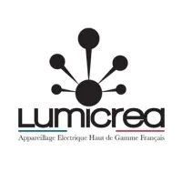 Voici le logo de la marque LUMICREA qui représente son identité graphique.