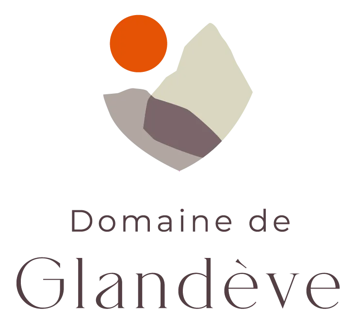 VAN DEN BULKE EMMIE logo