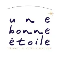 UNE BONNE ETOILE logo