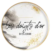 AUX DOIGTS D'OR logo