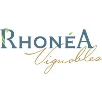 Voici le logo de la marque RHONEA VIGNOBLES qui représente son identité graphique.